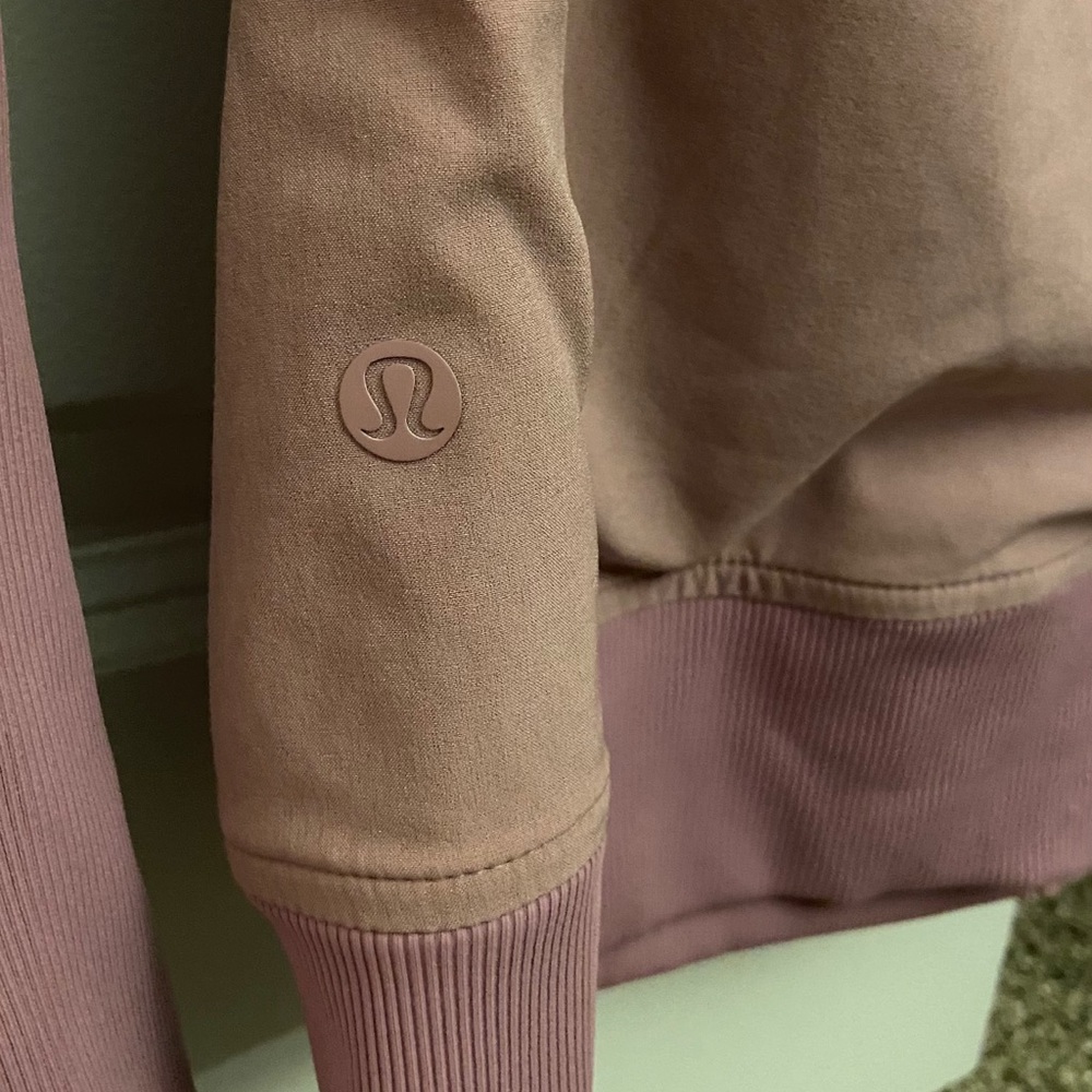 Lululemon jacket - Picture 6 of 7